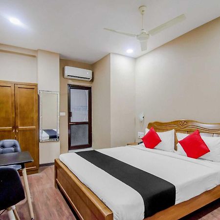 Collection O Mg Guest House โกลกาตา ภายนอก รูปภาพ