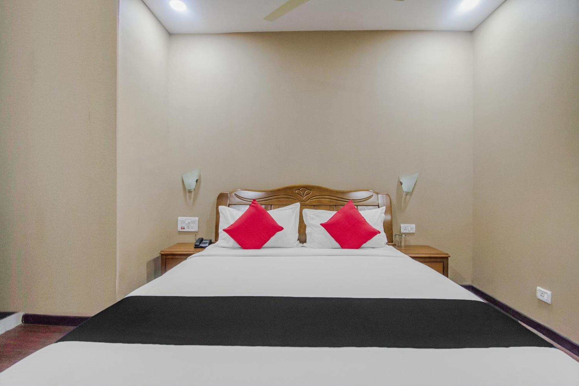 Collection O Mg Guest House โกลกาตา ภายนอก รูปภาพ