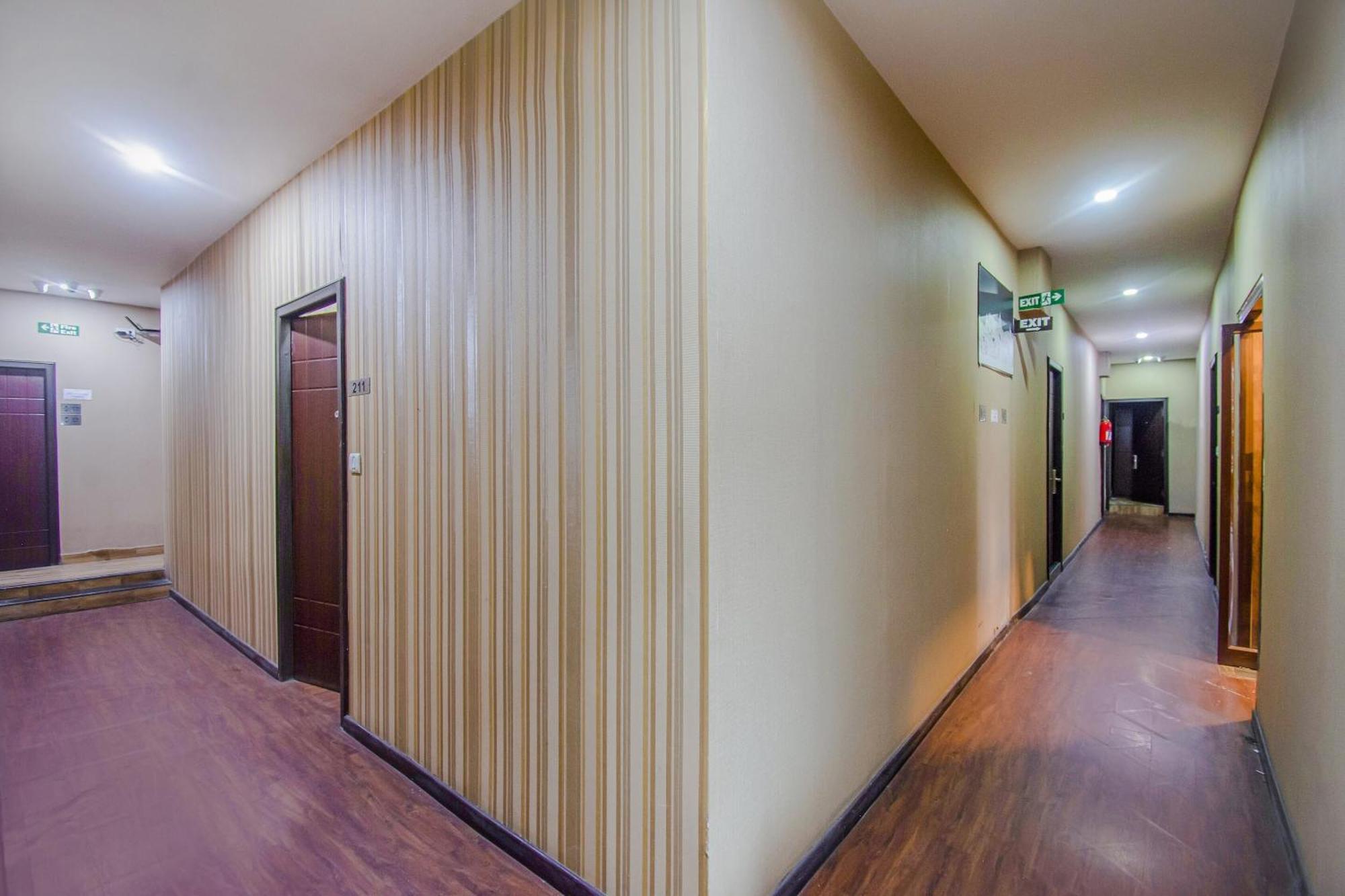 Collection O Mg Guest House โกลกาตา ภายนอก รูปภาพ