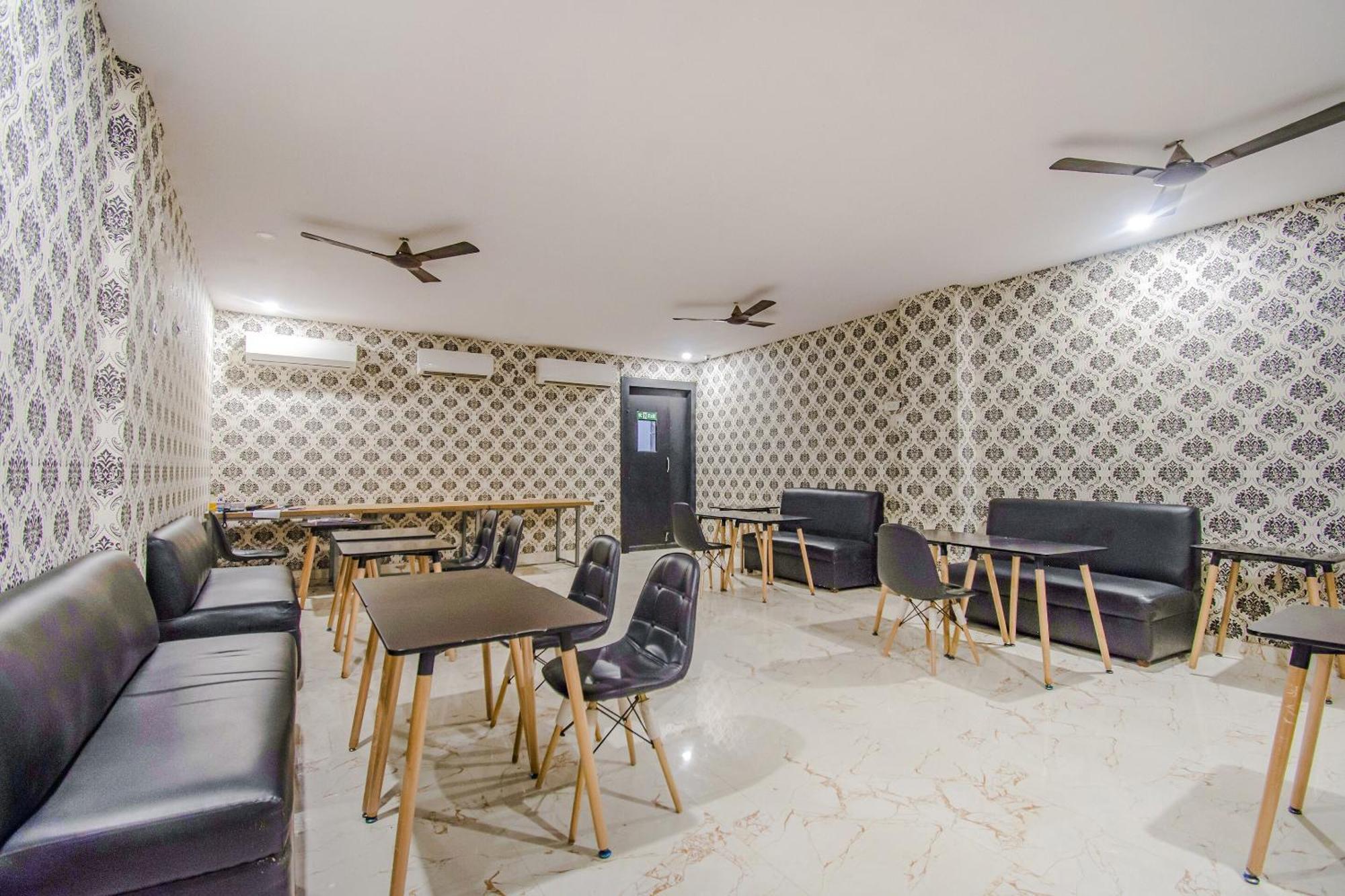 Collection O Mg Guest House โกลกาตา ภายนอก รูปภาพ